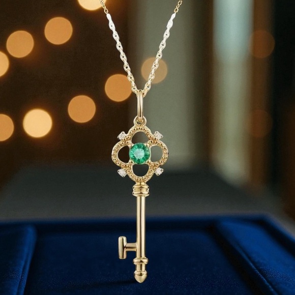 Amy Bee Jewelry Jewelry - S925 Sterling Silver and Gold Plated Green CZ Key Pendant Necklace. New.